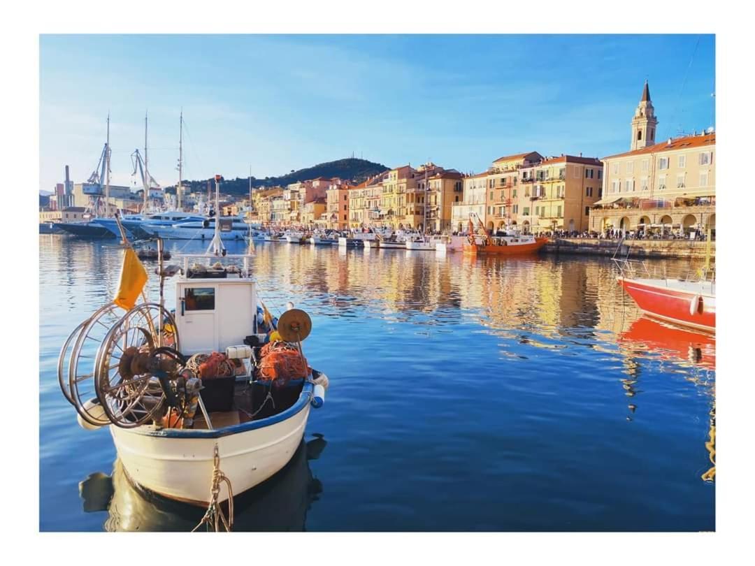 Pama Mar Lägenhet Imperia Exteriör bild